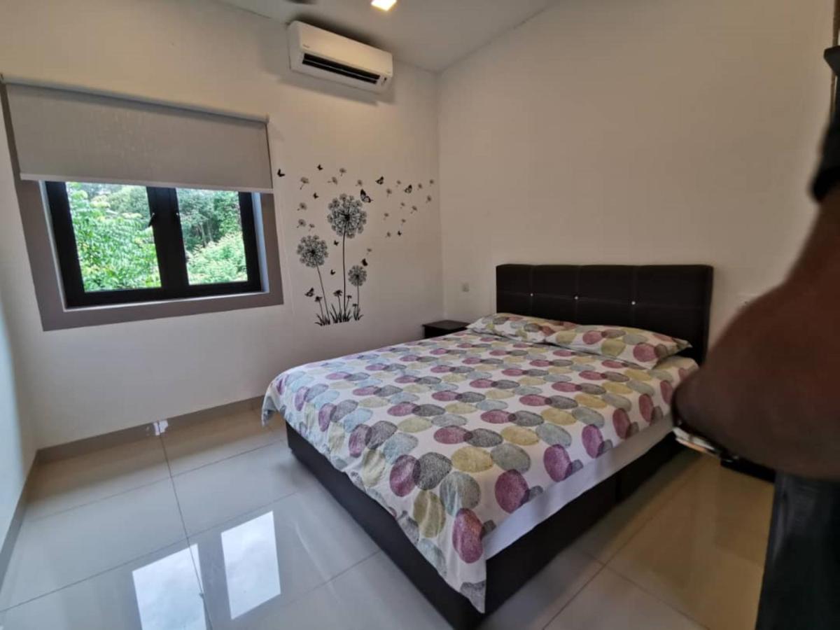 Capital O 90088 Mbp Leisure Resort Batu Pahat Exterior photo
